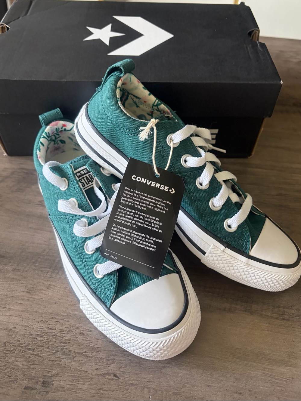 Converse Kids Low-Top Sneakers in Teal